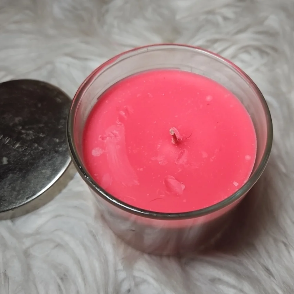 Bath & Body Works Slatkin & Co Jungle Kiss Candle (4 oz) | DISCONTINUED | Rare